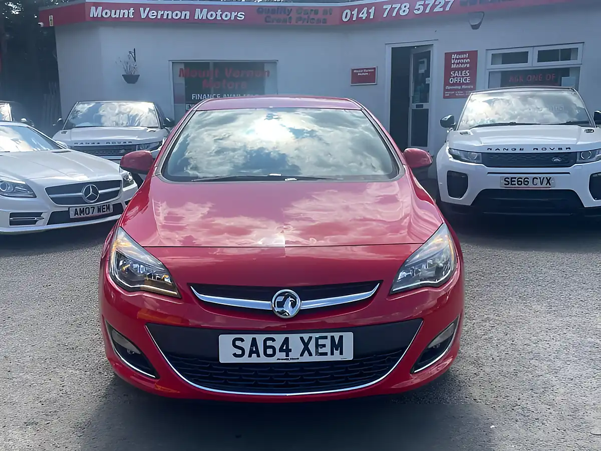 Used 2014 Vauxhall Astra Sri Red - Interior and Exterior details 8
