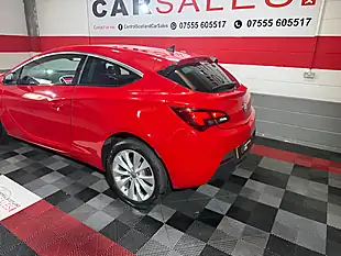 Used 2014 Vauxhall Astra Sri Red - Interior and Exterior details 9