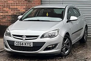 Used 2014 Vauxhall Astra Sri Silver - Interior and Exterior details 2
