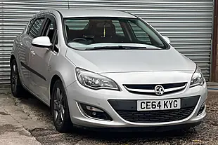 Used 2014 Vauxhall Astra Sri Silver - Interior and Exterior details 3