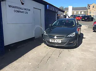 Used 2014 Vauxhall Astra Tech Line Grey - Interior and Exterior details 2