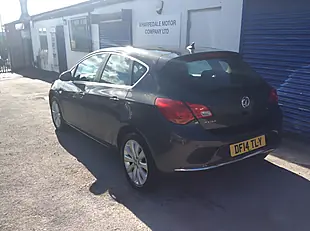 Used 2014 Vauxhall Astra Tech Line Grey - Interior and Exterior details 4