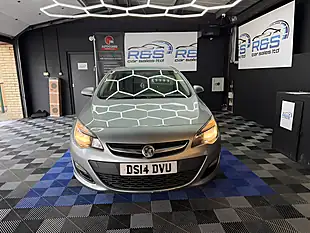 Used 2014 Vauxhall Astra Tech Line Silver - Interior and Exterior details 2