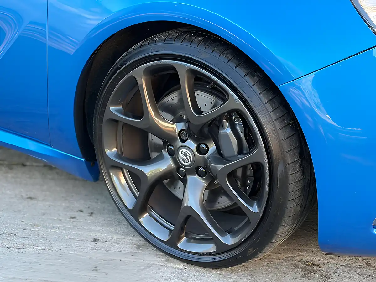 Used 2014 Vauxhall Astra Vxr Blue Buzz - Interior and Exterior details 4