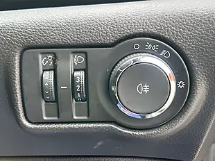 Used 2014 Vauxhall Cascada Se Black - Interior and Exterior details 13