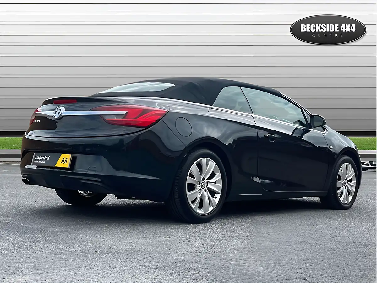 Used 2014 Vauxhall Cascada Se Black - Interior and Exterior details 4