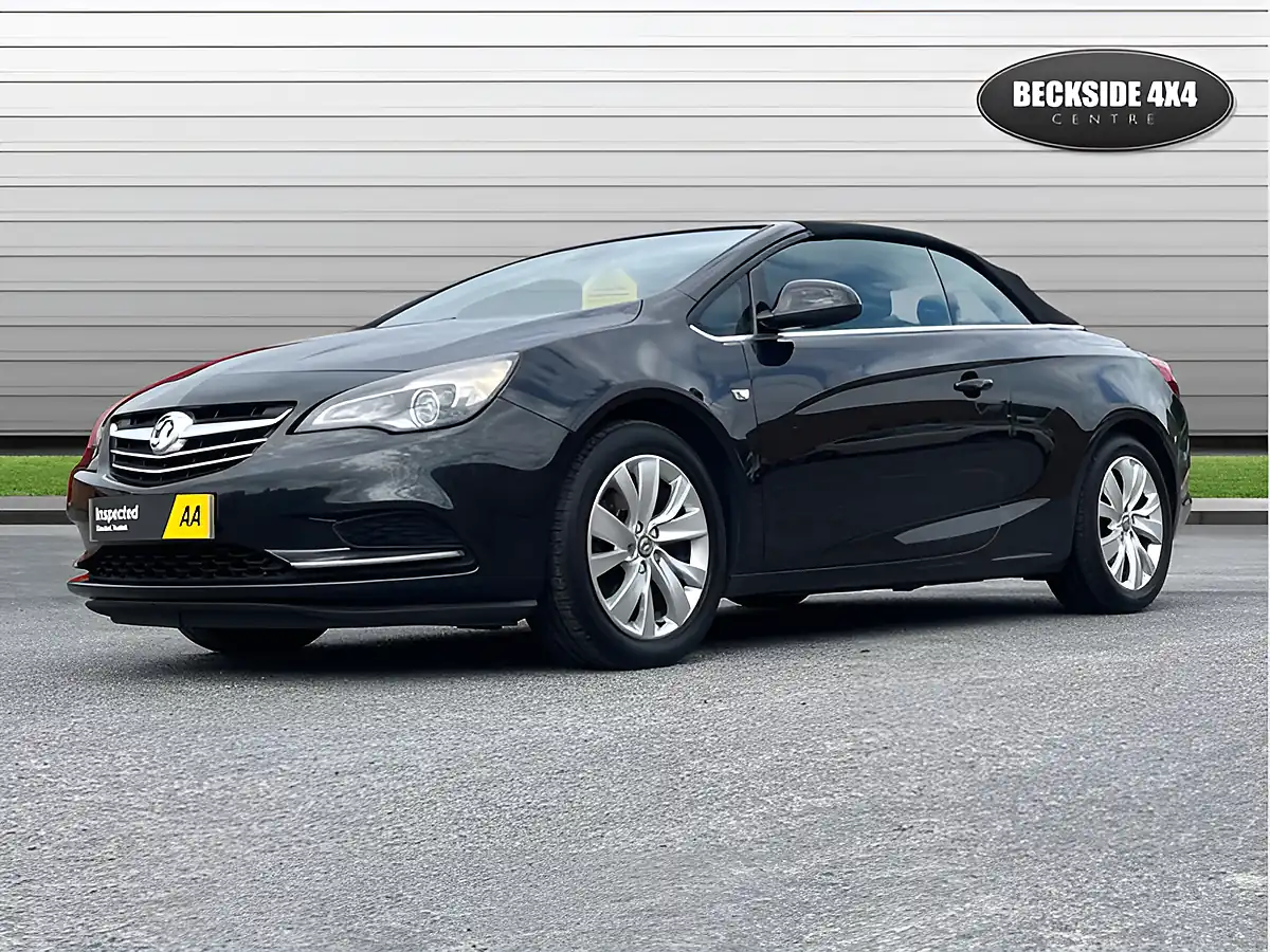 Used 2014 Vauxhall Cascada Se Black - Interior and Exterior details 5