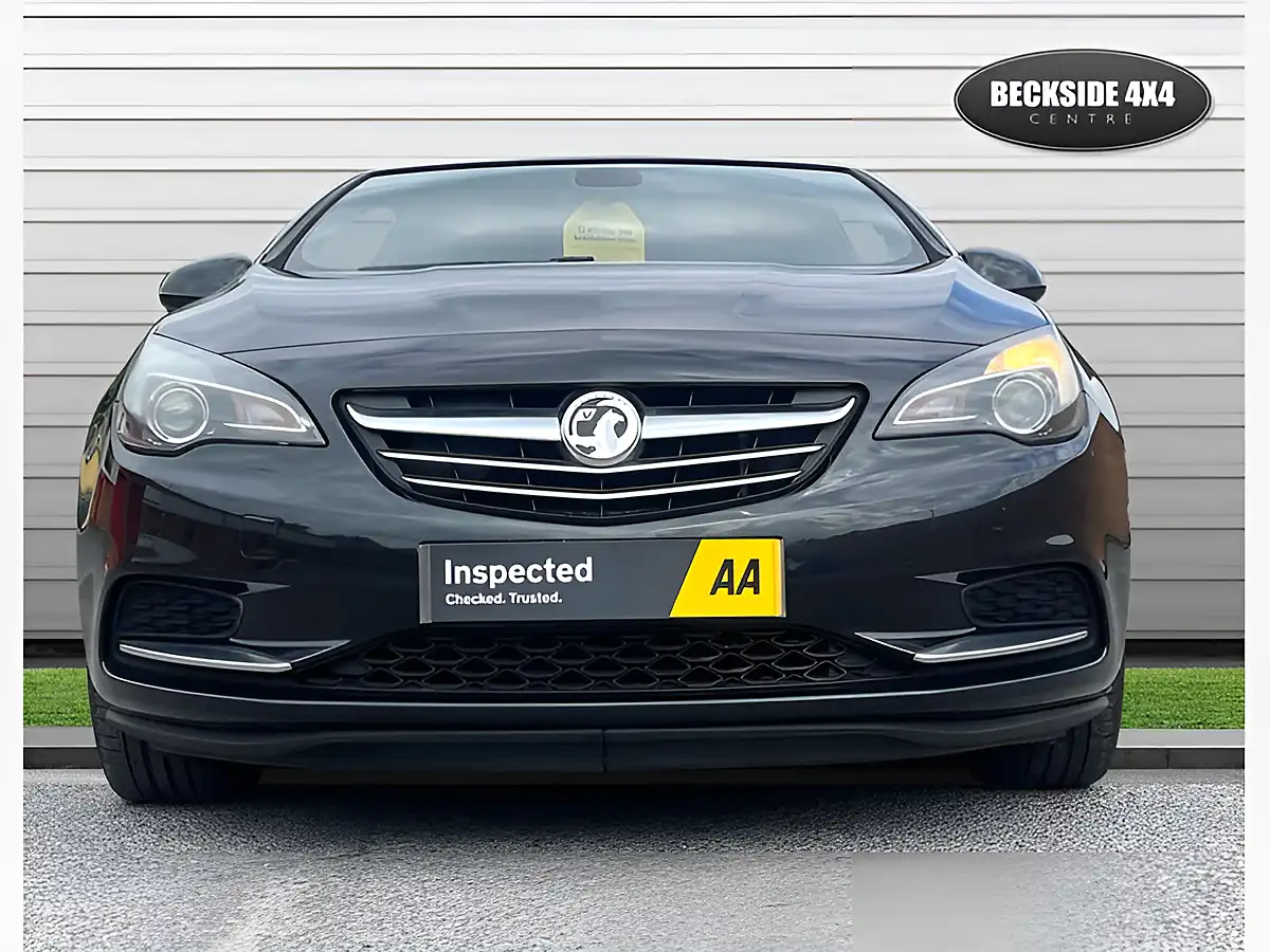 Used 2014 Vauxhall Cascada Se Black - Interior and Exterior details 8