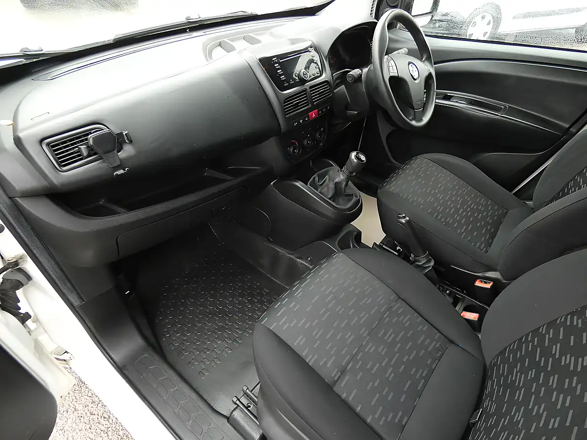 Used 2014 Vauxhall Combo Lwb One Person Conversion White - Interior and Exterior details 16