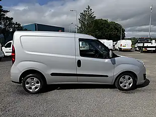 Used 2014 Vauxhall Combo Sportive Silver - Interior and Exterior details 4