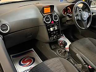 Used 2014 Vauxhall Corsa Excite Black - Interior and Exterior details 15