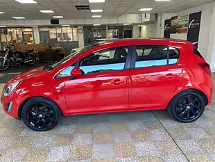 Used 2014 Vauxhall Corsa Excite Red - Interior and Exterior details 4