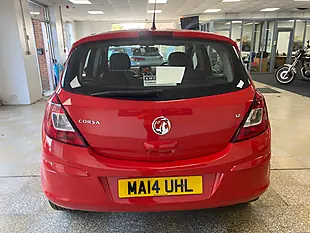 Used 2014 Vauxhall Corsa Excite Red - Interior and Exterior details 6