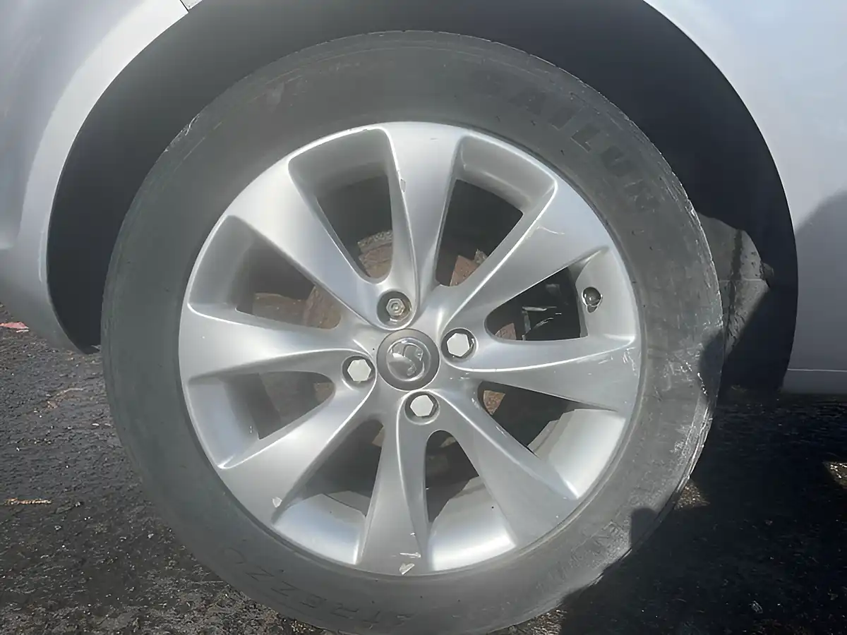 Used 2014 Vauxhall Corsa Excite Sovreign Silver - Interior and Exterior details 19