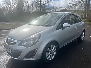 Used 2014 Vauxhall Corsa Excite Sovreign Silver - Interior and Exterior details 5