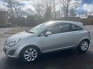 Used 2014 Vauxhall Corsa Excite Sovreign Silver - Interior and Exterior details 6