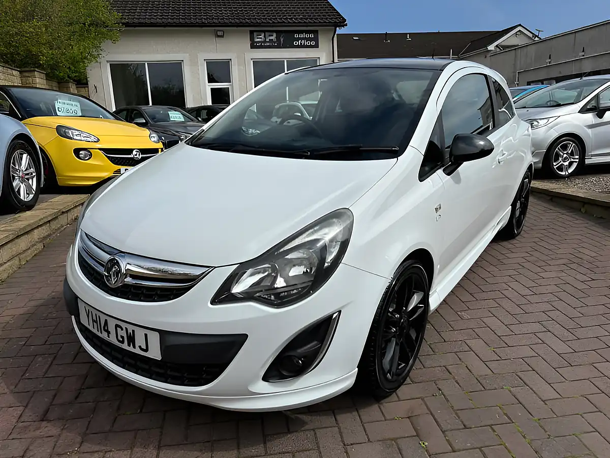 Used 2014 Vauxhall Corsa Limited Edition Arctic White - Interior and Exterior details 4