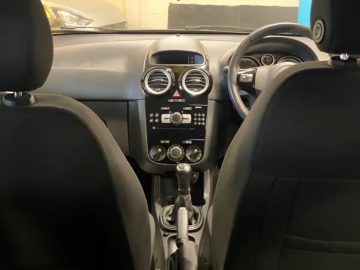Used 2014 Vauxhall Corsa Limited Edition Black - Interior and Exterior details 11
