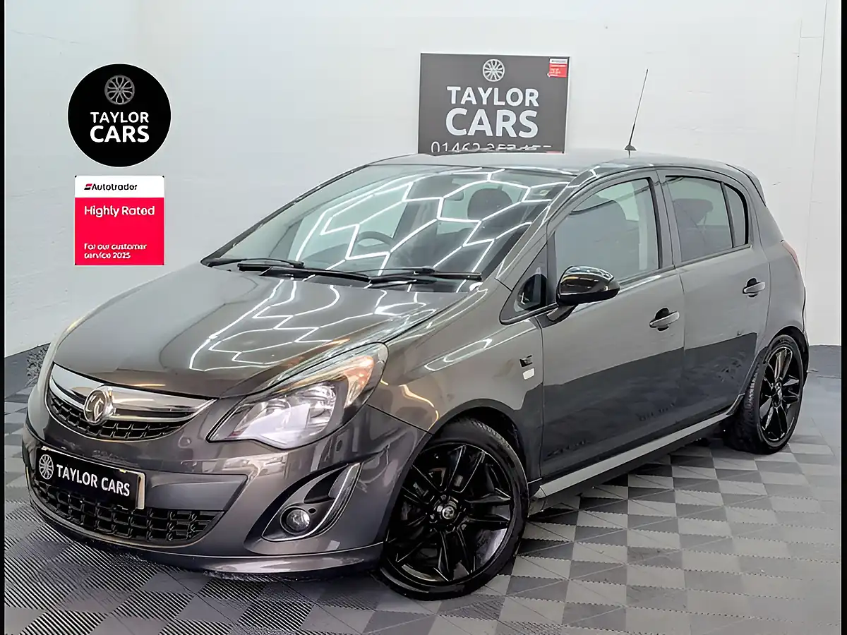 Used 2014 Vauxhall Corsa Limited Edition Grey - Front View
