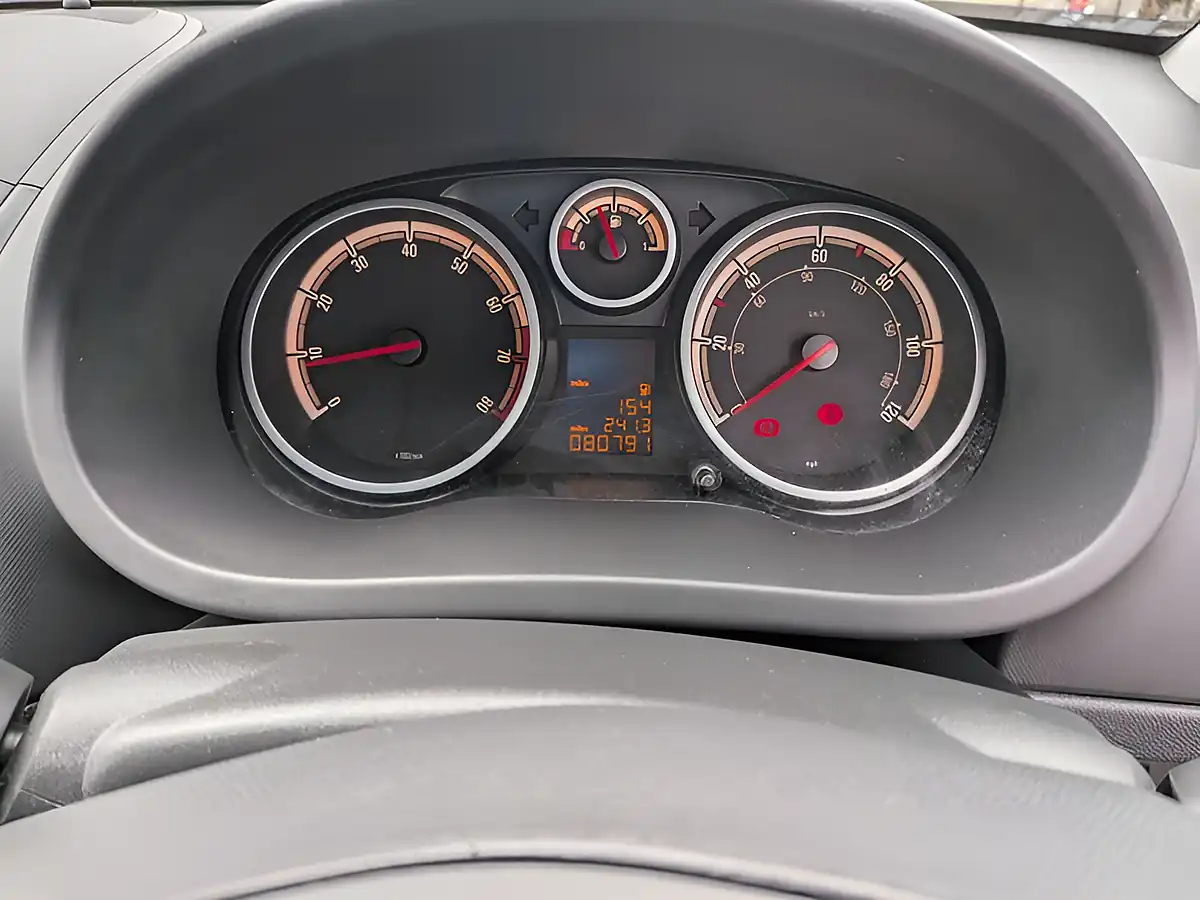 Used 2014 Vauxhall Corsa Limited Edition Grey - Interior and Exterior details 10