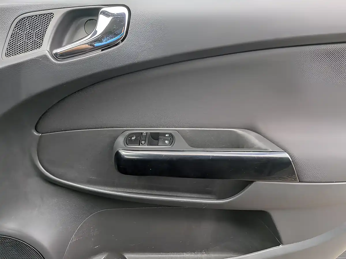Used 2014 Vauxhall Corsa Limited Edition Grey - Interior and Exterior details 12