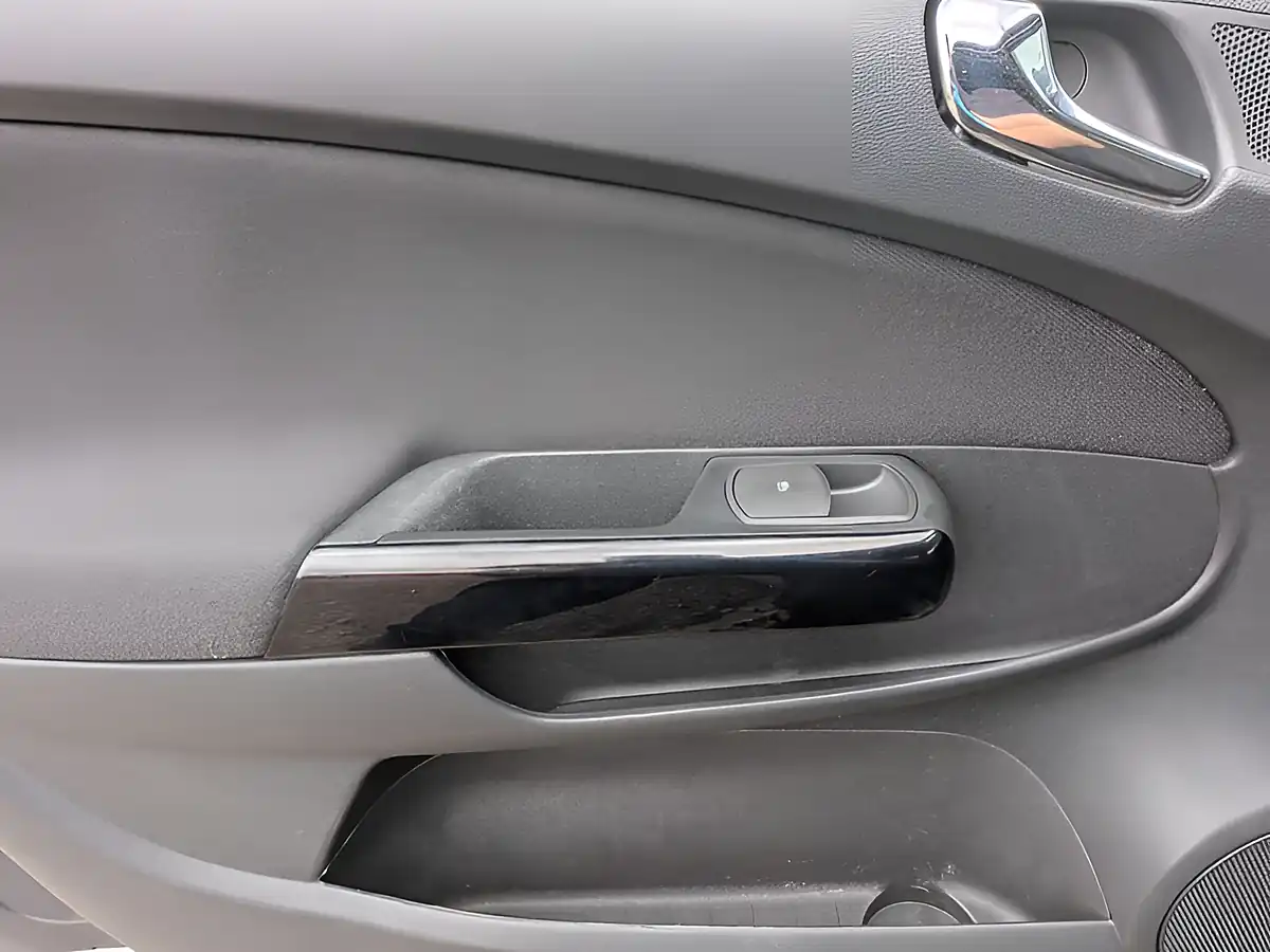 Used 2014 Vauxhall Corsa Limited Edition Grey - Interior and Exterior details 17