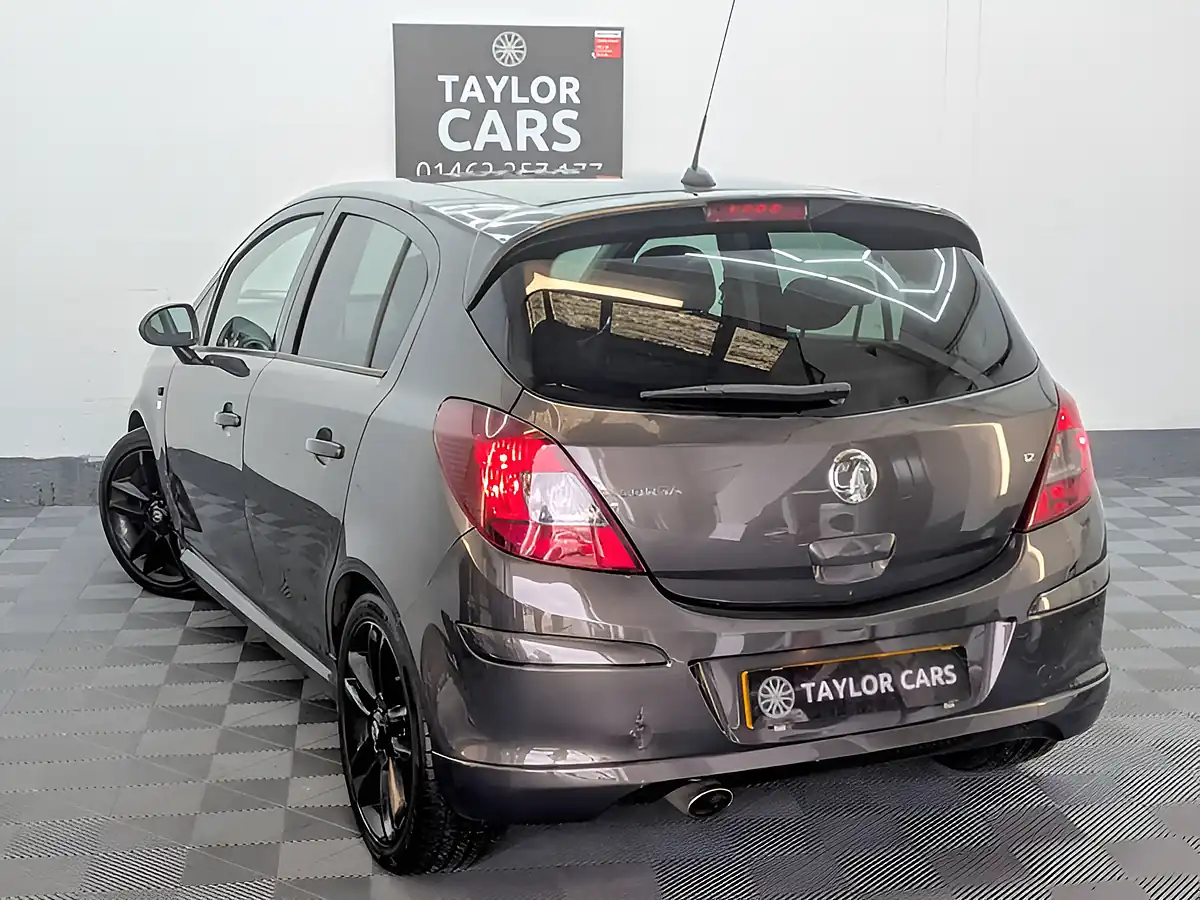 Used 2014 Vauxhall Corsa Limited Edition Grey - Interior and Exterior details 7