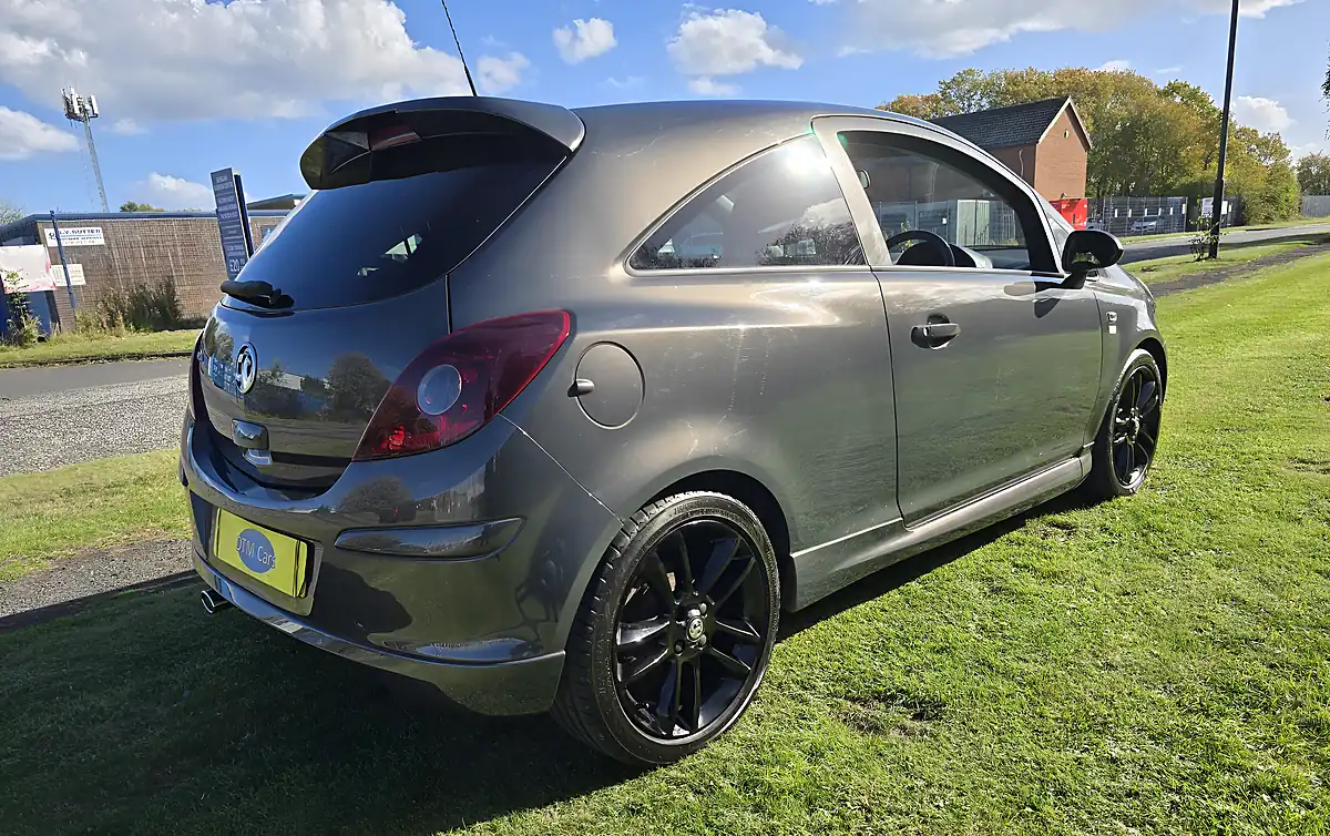Used 2014 Vauxhall Corsa Limited Edition Grey - Interior and Exterior details 14