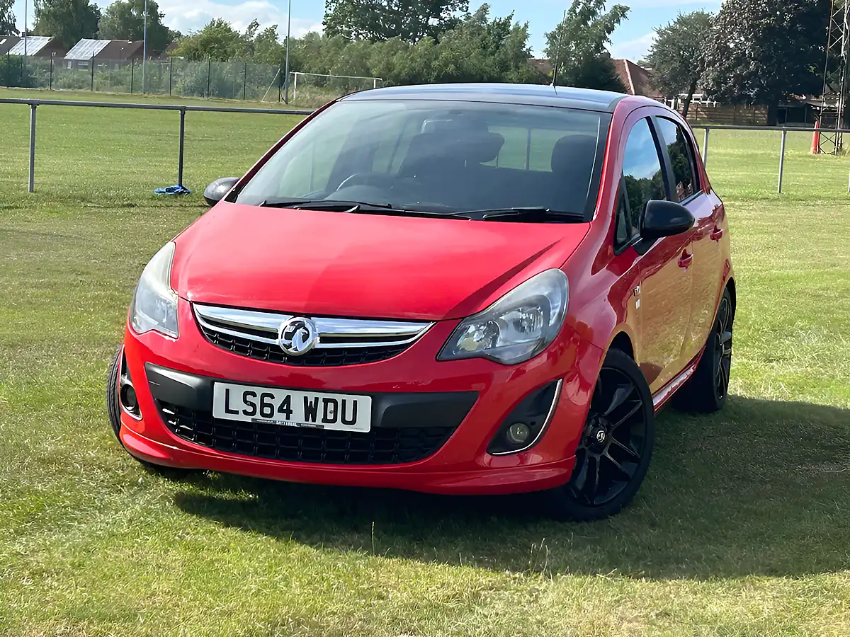 Used 2014 Vauxhall Corsa Limited Edition Red - Front View