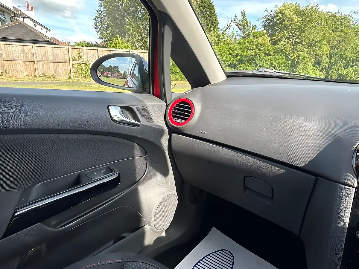 Used 2014 Vauxhall Corsa Limited Edition Red - Interior and Exterior details 18