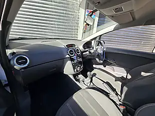 Used 2014 Vauxhall Corsa Limited Edition White - Interior and Exterior details 8