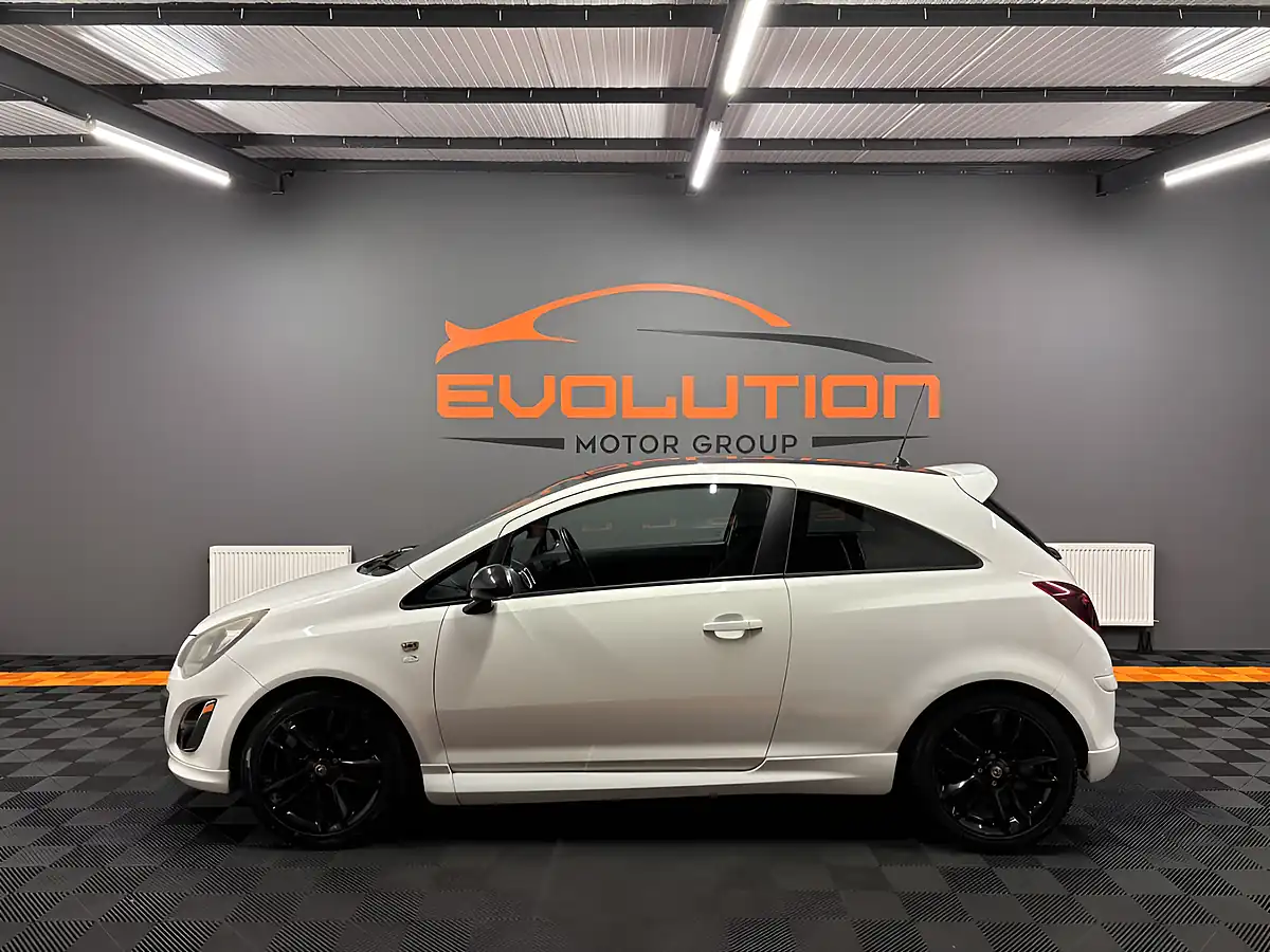 Used 2014 Vauxhall Corsa Limited Edition White - Interior and Exterior details 10