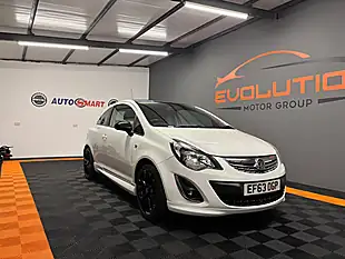 Used 2014 Vauxhall Corsa Limited Edition White - Interior and Exterior details 4