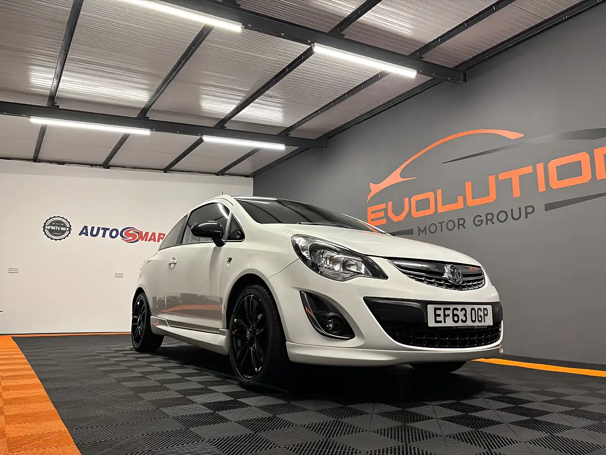 Used 2014 Vauxhall Corsa Limited Edition White - Interior and Exterior details 6