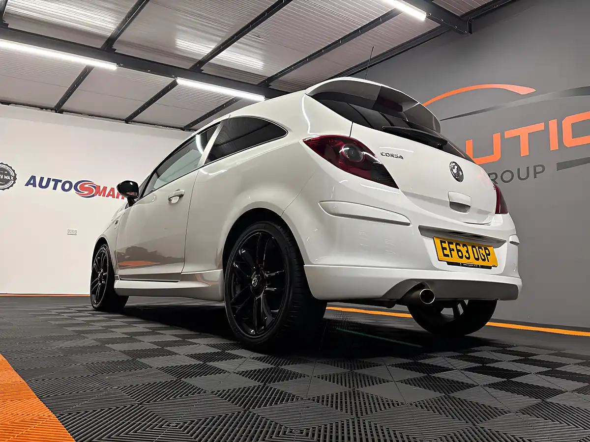 Used 2014 Vauxhall Corsa Limited Edition White - Interior and Exterior details 7
