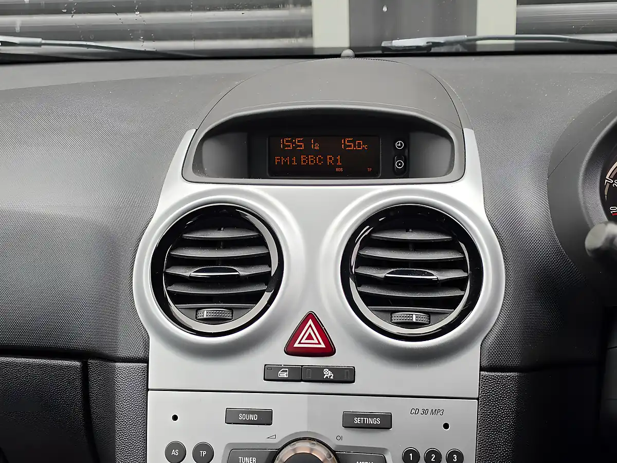 Used 2014 Vauxhall Corsa S Black - Interior and Exterior details 10