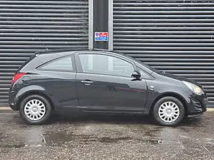 Used 2014 Vauxhall Corsa S Black - Interior and Exterior details 5