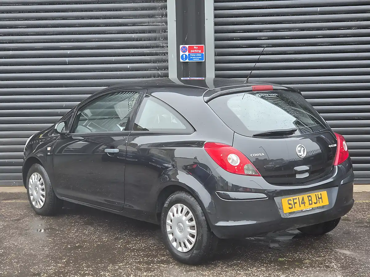 Used 2014 Vauxhall Corsa S Black - Interior and Exterior details 7