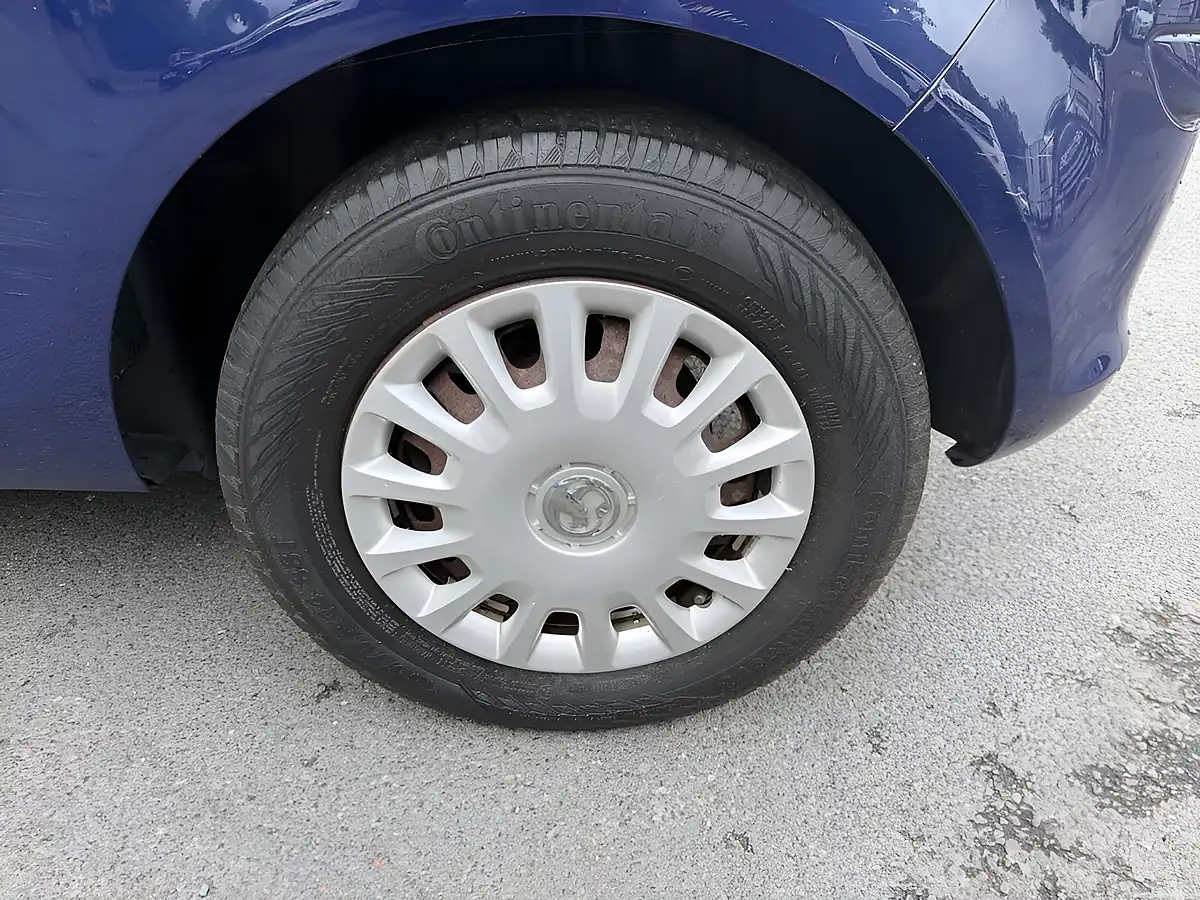 Used 2014 Vauxhall Corsa S Blue - Interior and Exterior details 13