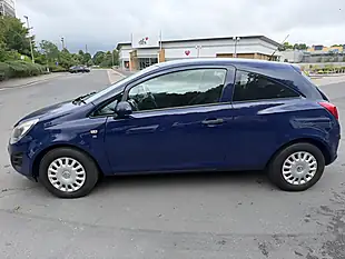 Used 2014 Vauxhall Corsa S Blue - Interior and Exterior details 4