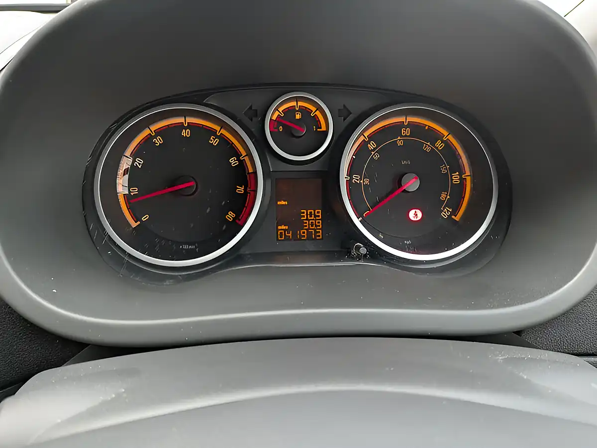Used 2014 Vauxhall Corsa Se Black - Interior and Exterior details 10