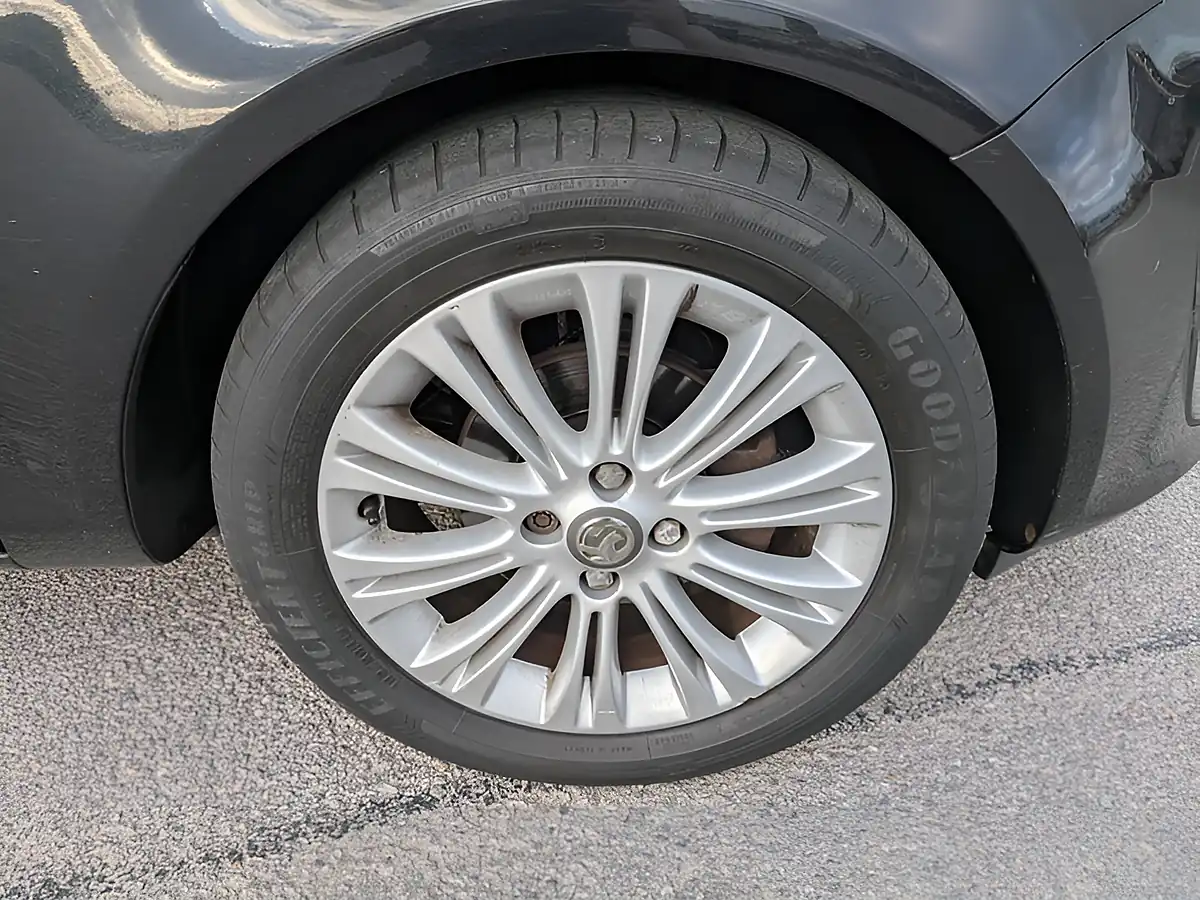 Used 2014 Vauxhall Corsa Se Black - Interior and Exterior details 18
