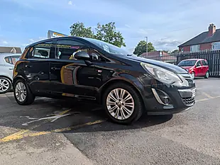 Used 2014 Vauxhall Corsa Se Black - Interior and Exterior details 5