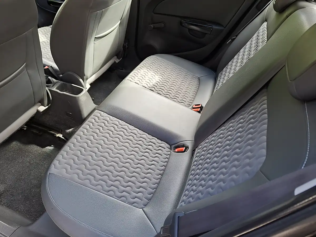 Used 2014 Vauxhall Corsa Se Black - Interior and Exterior details 10