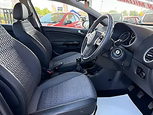 Used 2014 Vauxhall Corsa Se Black - Interior and Exterior details 12
