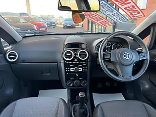 Used 2014 Vauxhall Corsa Se Black - Interior and Exterior details 14