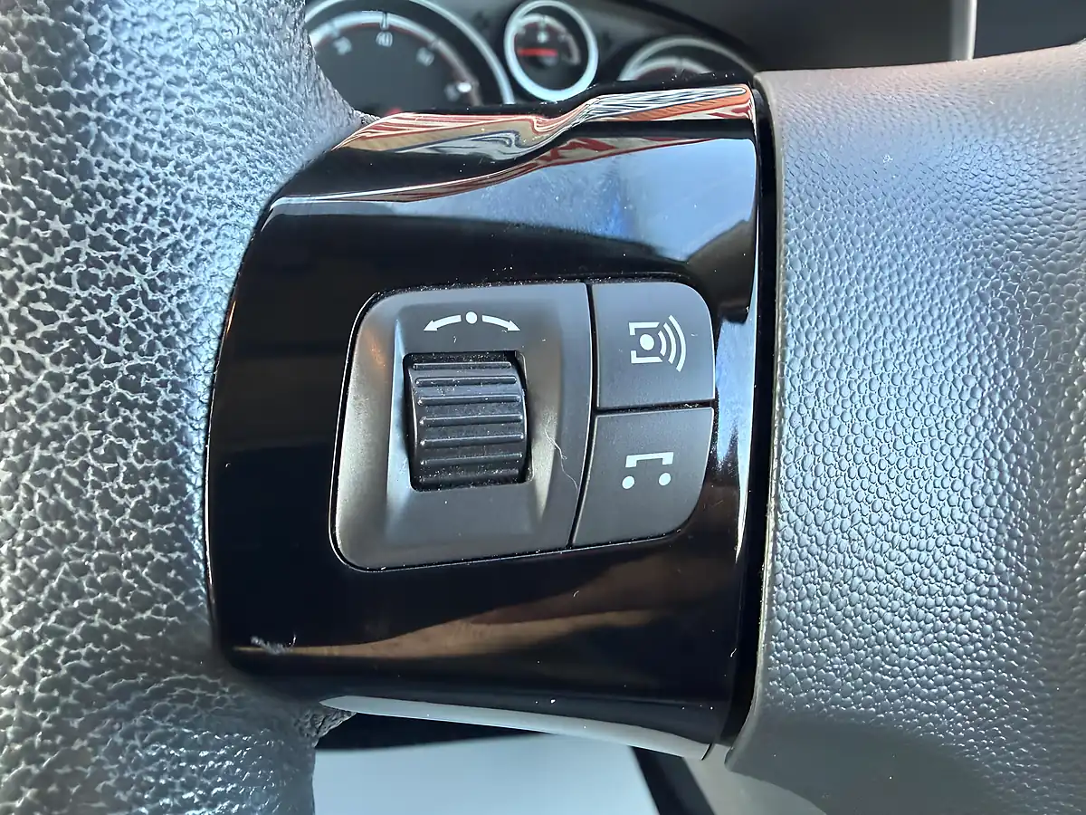 Used 2014 Vauxhall Corsa Se Black - Interior and Exterior details 16