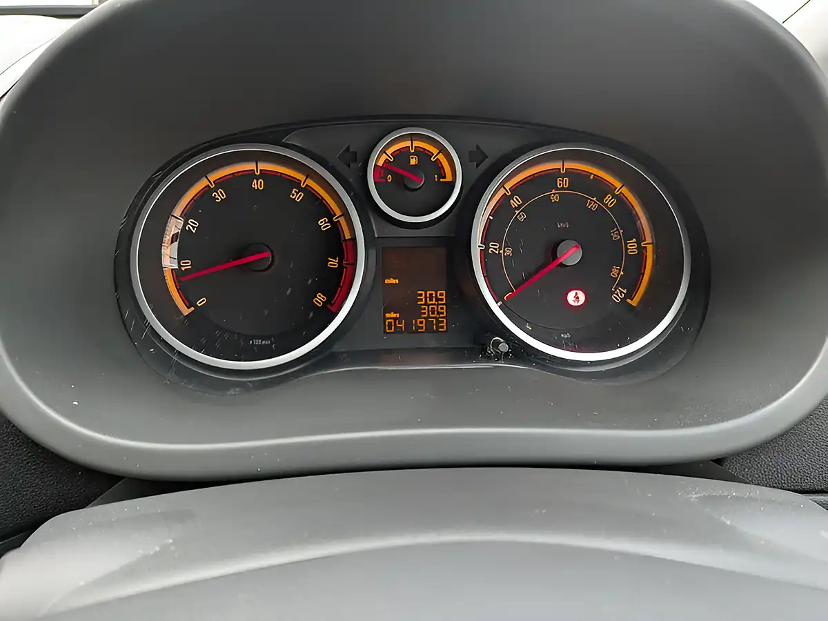 Used 2014 Vauxhall Corsa Se Black - Interior and Exterior details 10