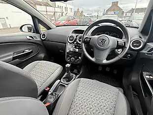Used 2014 Vauxhall Corsa Se Blue - Interior and Exterior details 11