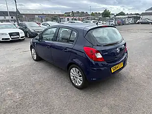 Used 2014 Vauxhall Corsa Se Blue - Interior and Exterior details 7